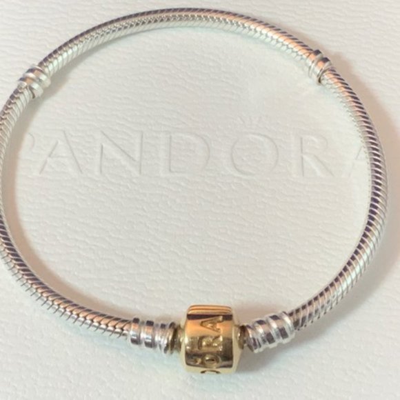 NWOT Pandora 925 and 14K Yellow Gold Signature Clasp Bracelet 8.3"/21cm RETIRED - Picture 6 of 7